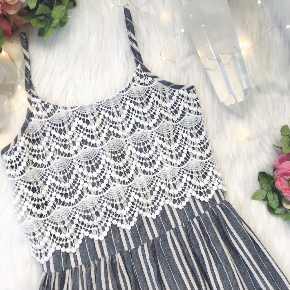 Crochet Lace Overlay Striped Linen Mini Dress - Picture 2 of 5